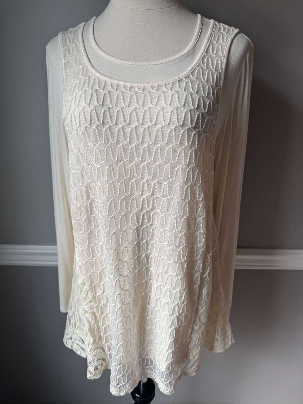 indigo soul Cream Layered Lace Scoop-Neck Tunic